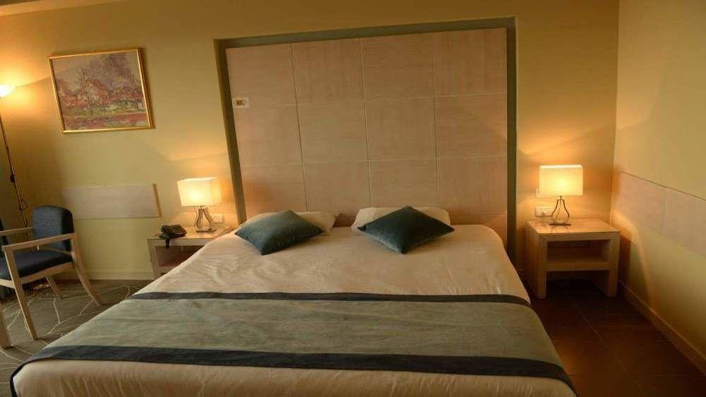 Hotel Holy Land
